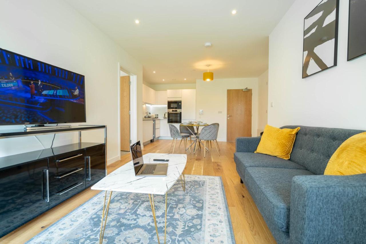 Luxury New Build ☆ 2 Bed, 2 Bath Apartment - 5 Min Walk From Bullring/Cube/Mailbox/New Street Station Birmingham Exterior photo
